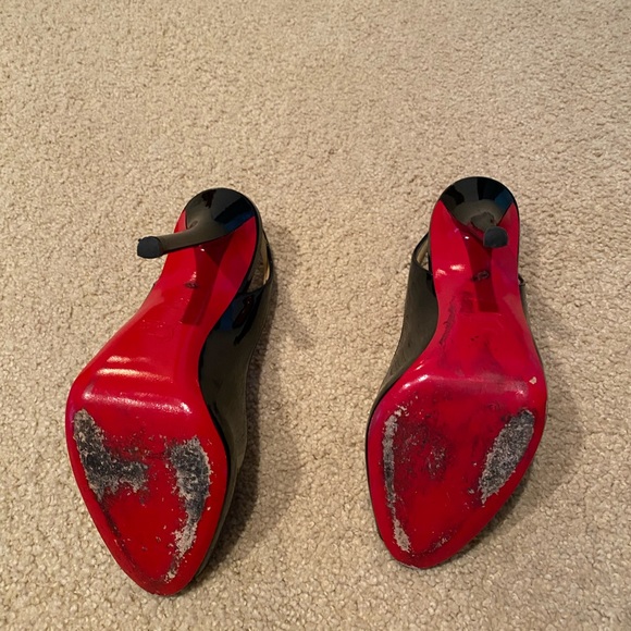Christian Louboutin Patent Leather Slingback Pumps - Picture 4 of 11